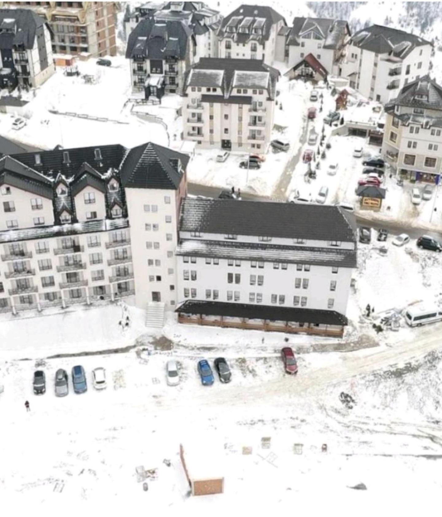 K19 Milmari Resort & Spa Kopaonik Eksteriør bilde