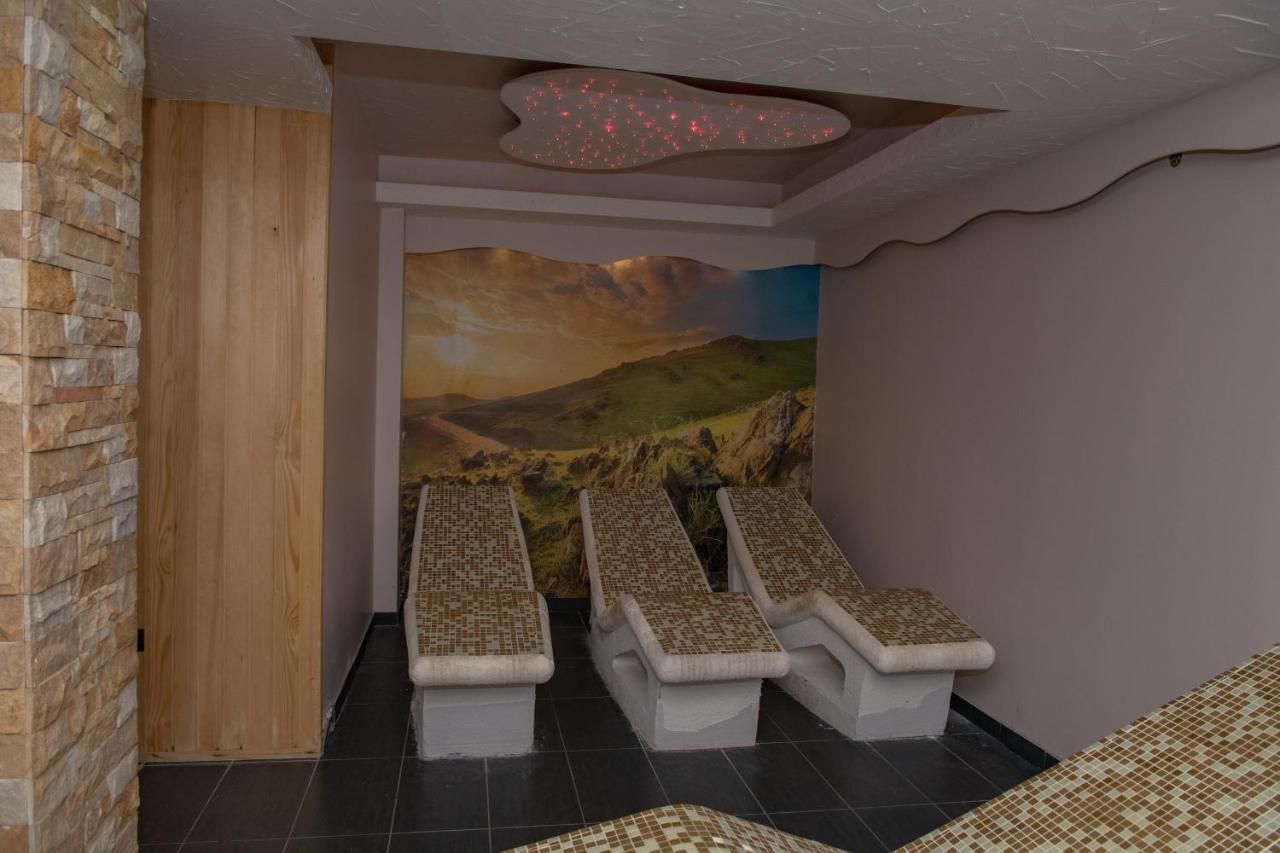 K19 Milmari Resort & Spa Kopaonik Eksteriør bilde